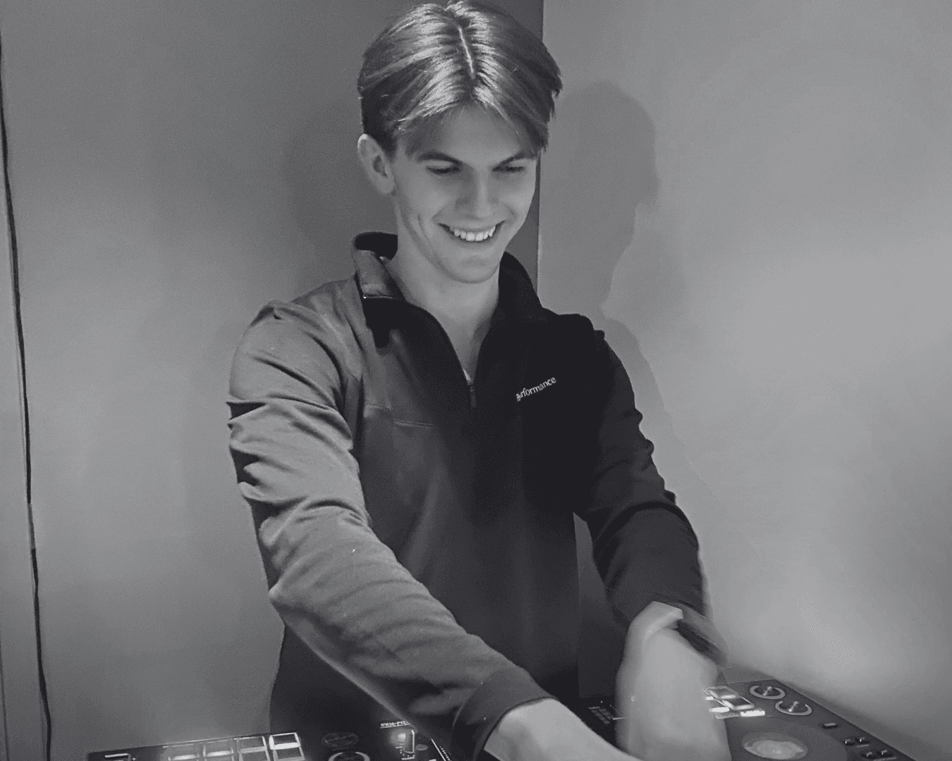 DJ LIABØ